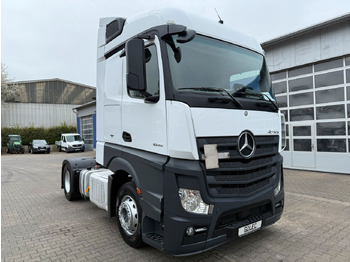 Nyergesvontató MERCEDES-BENZ Actros 1845