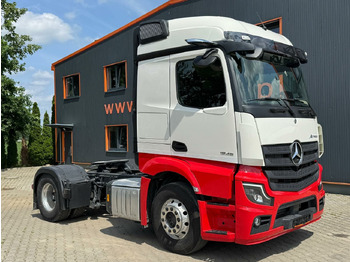 Nyergesvontató MERCEDES-BENZ Actros 1846