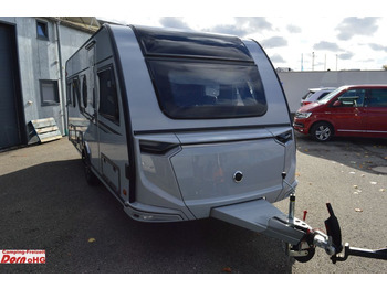 Lakókocsi Knaus Südwind 540 UE Black Selection Elektrische Fußbo: 3 kép. Lakókocsi Knaus Südwind 540 UE Black Selection Elektrische Fußbo: 3 kép.