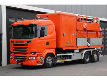 Szippantós autó SCANIA R 520