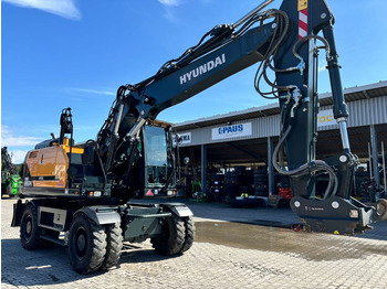 Gumikerekes kotró Hyundai HW160A: 4 kép.