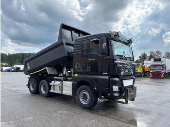 Billenőplatós teherautó MAN TGX 26.580