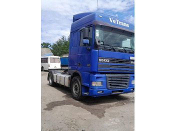 Nyergesvontató DAF XF 95 380