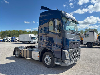 Nyergesvontató VOLVO FH 460