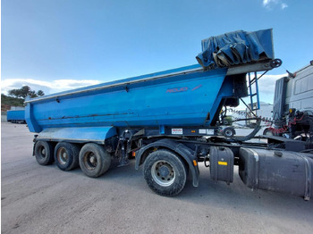 Nyergesvontató IVECO Trakker: 3 kép.