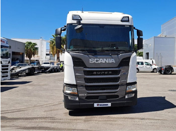Nyergesvontató SCANIA R 500