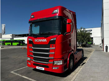 Nyergesvontató SCANIA S 500
