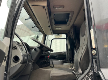 Interior photo 1: Konténerszállító DAF CF 290 4x2 CF 290 4x2, Tele-Absetzer
