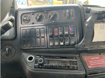 Konténerszállító MAN TGA 26.410 6X2/4 BL Motorschaden! TGA 26.410 6X2/4 BL, Vorlauf Lenk-Liftachse, Meiller Tele.: 3 kép. Konténerszállító MAN TGA 26.410 6X2/4 BL Motorschaden! TGA 26.410 6X2/4 BL, Vorlauf Lenk-Liftachse, Meiller Tele.: 3 kép.