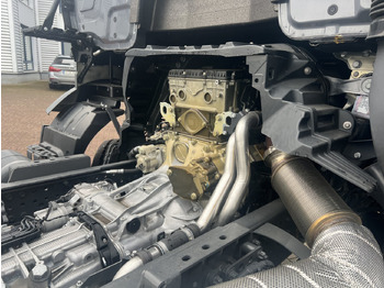 Új Horgos rakodó teherautó Mercedes-Benz Arocs 3251 L 8x4/4 Arocs 3251 L 8x4/4, Motorabtrieb: 3 kép.