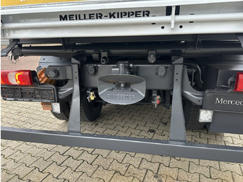 Billenőplatós teherautó Mercedes-Benz Atego 1223 K 4x2 Atego 1223 K 4x2, AHK-Öl: 2 kép. Billenőplatós teherautó Mercedes-Benz Atego 1223 K 4x2 Atego 1223 K 4x2, AHK-Öl: 2 kép.