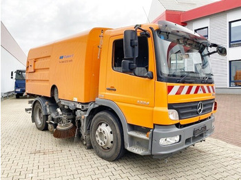Utcaseprő gép MERCEDES-BENZ Atego 1324