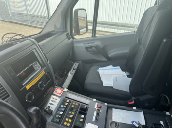Mercedes-Benz Sprinter 516 CDI 4x2 Sprinter 516 CDI 4x2, Rettungswagen, Bi-Xenon lízing Mercedes-Benz Sprinter 516 CDI 4x2 Sprinter 516 CDI 4x2, Rettungswagen, Bi-Xenon: 3 kép.