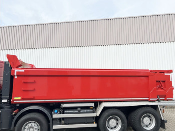 Billenőplatós teherautó Trakker AD410T50 8x4 Trakker AD410T50 8x4, Stahlmulde ca. 16m³, hydr. Heckklappe: 5 kép. Billenőplatós teherautó Trakker AD410T50 8x4 Trakker AD410T50 8x4, Stahlmulde ca. 16m³, hydr. Heckklappe: 5 kép.