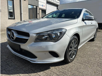 Autó MERCEDES-BENZ