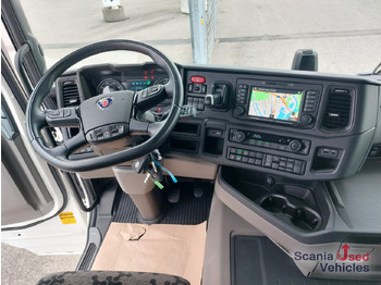 SCANIA R 460 A4x2NA, SUPER, Navi, Standklima lízing SCANIA R 460 A4x2NA, SUPER, Navi, Standklima: 4 kép. SCANIA R 460 A4x2NA, SUPER, Navi, Standklima lízing SCANIA R 460 A4x2NA, SUPER, Navi, Standklima: 4 kép.