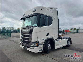 SCANIA R 460 A4x2NA, SUPER, Navi, Standklima lízing SCANIA R 460 A4x2NA, SUPER, Navi, Standklima: 1 kép. SCANIA R 460 A4x2NA, SUPER, Navi, Standklima lízing SCANIA R 460 A4x2NA, SUPER, Navi, Standklima: 1 kép.