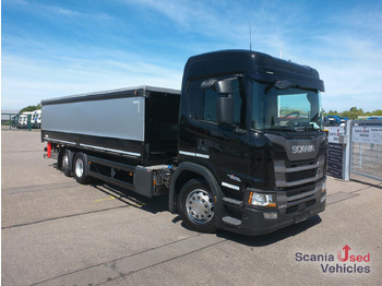 Ponyvás teherautó SCANIA G 410