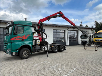 Nyergesvontató MERCEDES-BENZ Arocs 2663