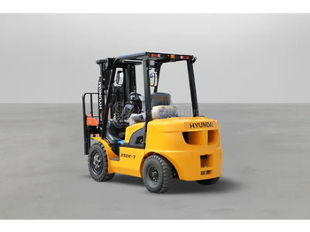 Dízel targonca Hyundai Forklift 35DE-7 3.5 TONS DIESEL 3 STAGE: 3 kép.
