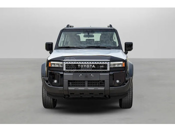 Terepjáró/ SUV Toyota Prado: 3 kép. Terepjáró/ SUV Toyota Prado: 3 kép.