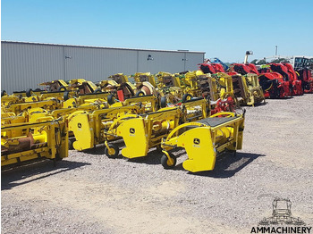 Önjáró szecskázógép Claas 800 and 900 series: 3 kép.