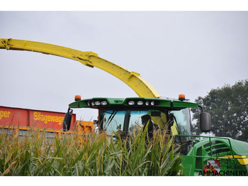 Önjáró szecskázógép Claas 800 and 900 series: 5 kép.