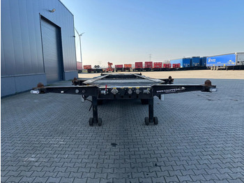 Félpótkocsi cserefelépítményes Burg 20FT + 20FT SWAP ADR (EX/II, EX/III, FL, AT) Chassis, empty weight: 3.690kg, SAF INTRADISC, 2x Liftaxle, NL-chassis, APK/ADR: 08: 5 kép.