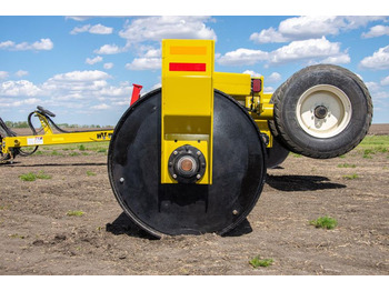 Új Mezőgazdasági hengerek Degelman Hy-Roller XL 41: 2 kép. Új Mezőgazdasági hengerek Degelman Hy-Roller XL 41: 2 kép.