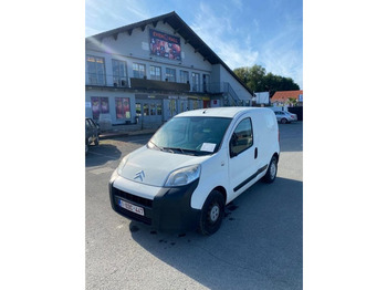 : fejléc fényképe