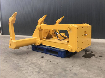 Új Adapterek - Építőipari gépek Komatsu D61: 5 kép.