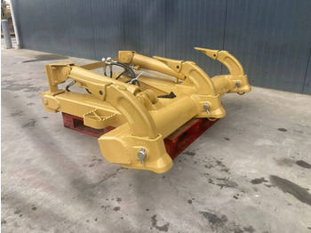 Adapterek CATERPILLAR