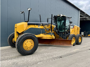 Gréder CATERPILLAR 140M