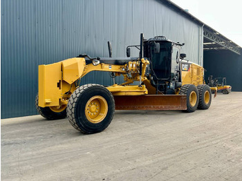 Gréder CATERPILLAR 140M