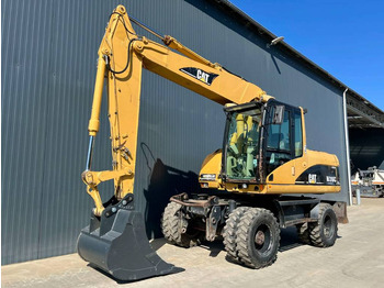 Gumikerekes kotró CATERPILLAR M316C