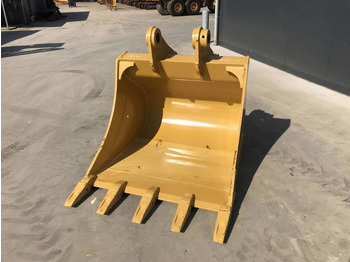 Új Kanál - Építőipari gépek Cat M322C 1.20m: 5 kép.