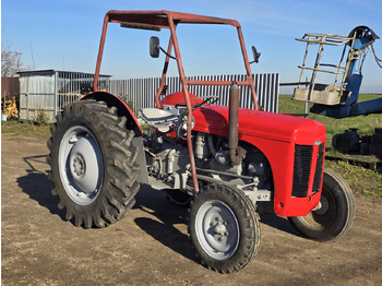 Traktor MASSEY FERGUSON