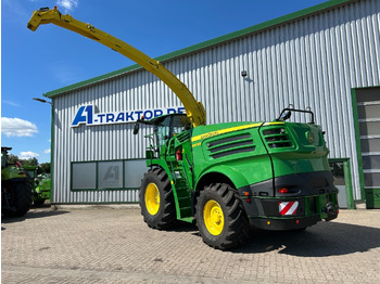 Betakarító gép John Deere 8400i PREMIUM USED: 5 kép.