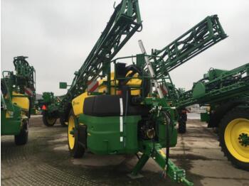 Vontatott permetezők JOHN DEERE