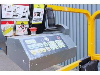 Ollós emelő Haulotte Compact 12RTE Electric, 12m Working Height, 450kg: 4 kép.