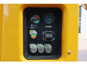 Személyemelő Haulotte STAR 10 As-Is, Electric, 10m Working Height, 3m Re: 5 kép. Személyemelő Haulotte STAR 10 As-Is, Electric, 10m Working Height, 3m Re: 5 kép.