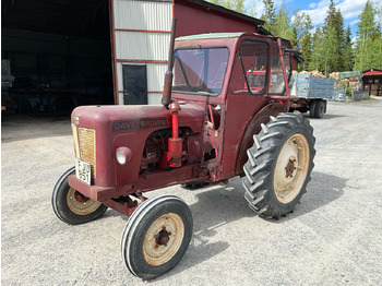 Traktor DAVID BROWN
