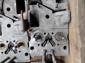 Deutz onderdelen motor lízing Deutz onderdelen motor: 2 kép.