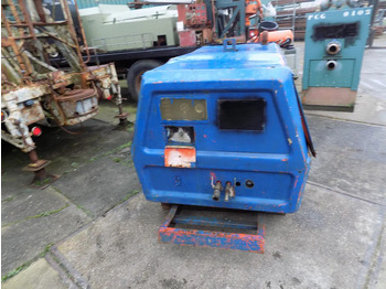 Ingersoll Rand Ingersoll rand P175W compressor met deutz P175W compressor met deutz lízing Ingersoll Rand Ingersoll rand P175W compressor met deutz P175W compressor met deutz: 2 kép.