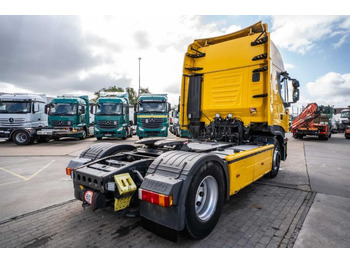 Nyergesvontató Iveco STRALIS 450-E5+KIPHYDR.: 4 kép.
