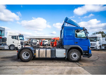 Nyergesvontató Volvo FMX 420+KIPHYDR.: 3 kép. Nyergesvontató Volvo FMX 420+KIPHYDR.: 3 kép.