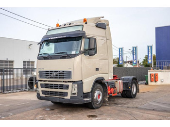 Nyergesvontató VOLVO FH 400