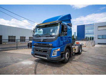 Nyergesvontató VOLVO FMX 420