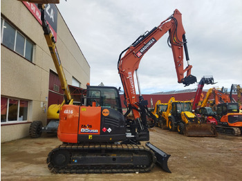 Minikotró HITACHI ZX85USB-6