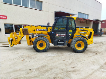 Teleszkópos rakodó JCB